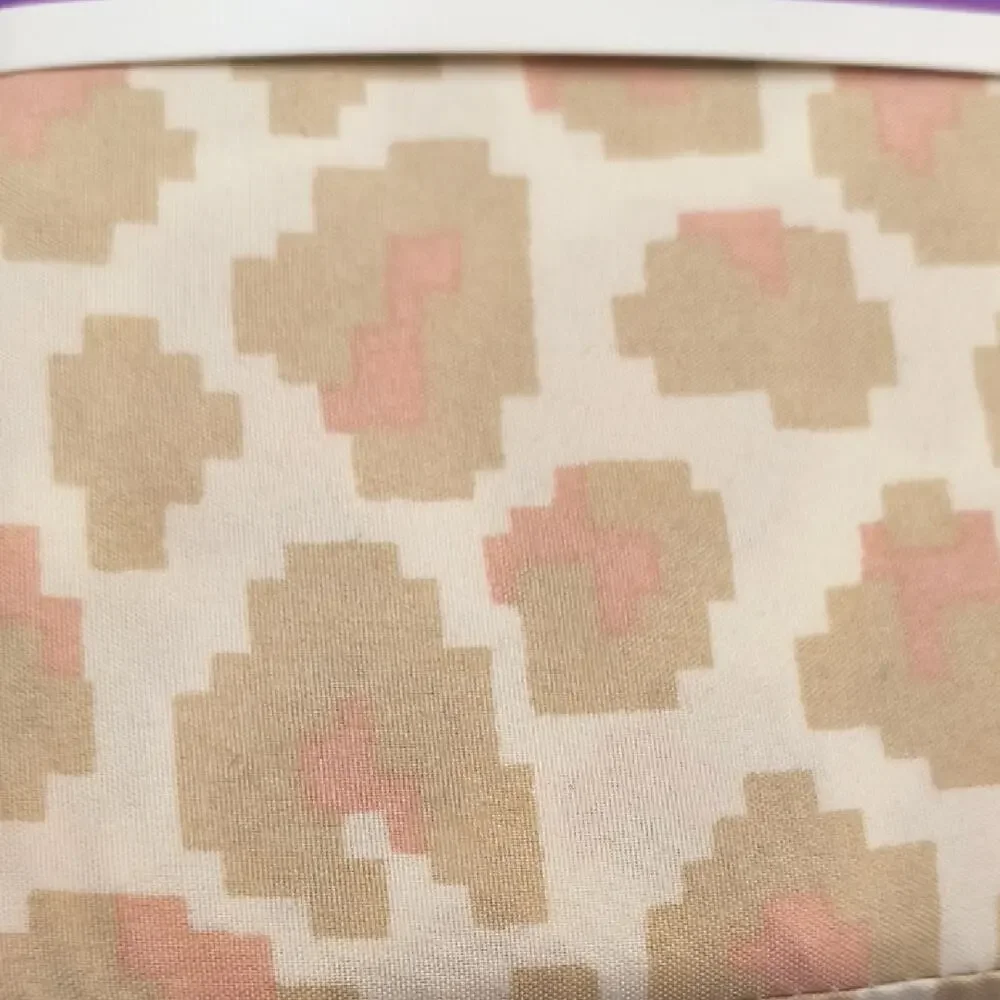 Room Essentials Microfiber Sheet Set Twin/XL Cream & Pink NWT
